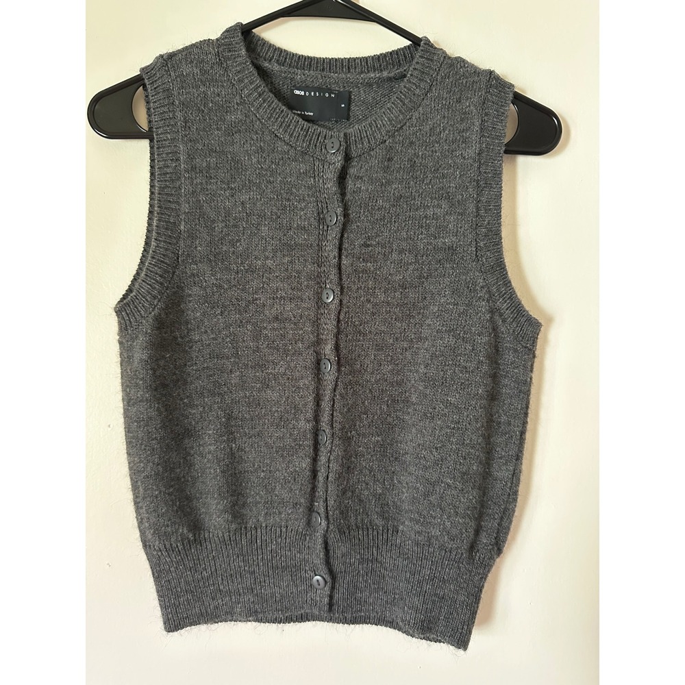 ASOS Sweater Vest Womens Small Grey Knit Button Front Quiet Luxury Academia